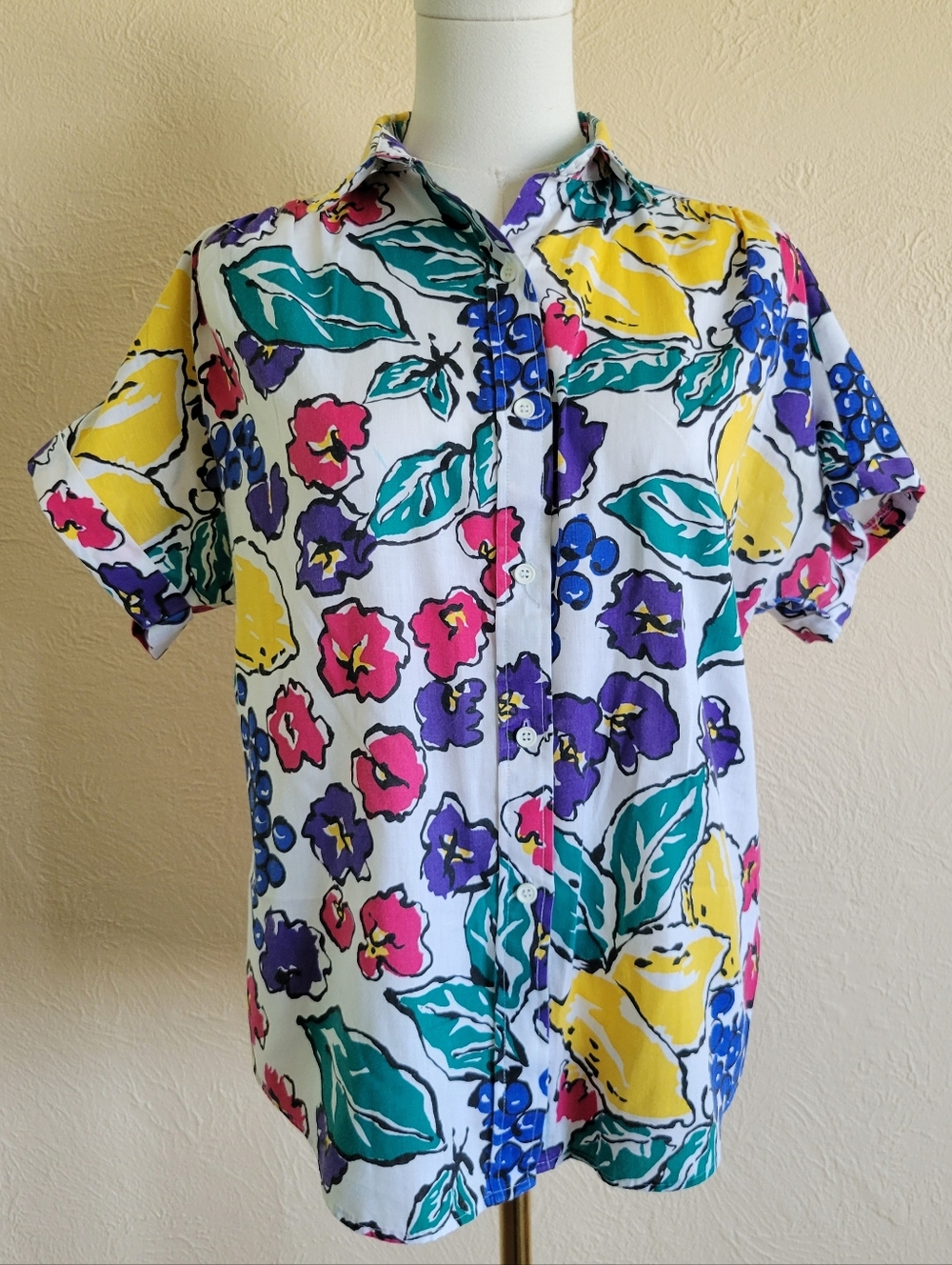 Jessica Scott | Fruit & Flowers Button-Up